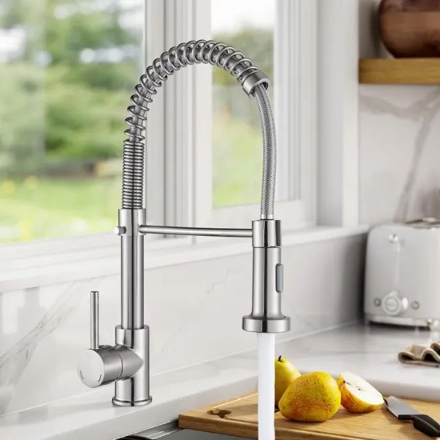 Torneira  Gourmet Monocomando aço inox  com spray extensor. Nova na Caixa lacrada.  - Foto 5