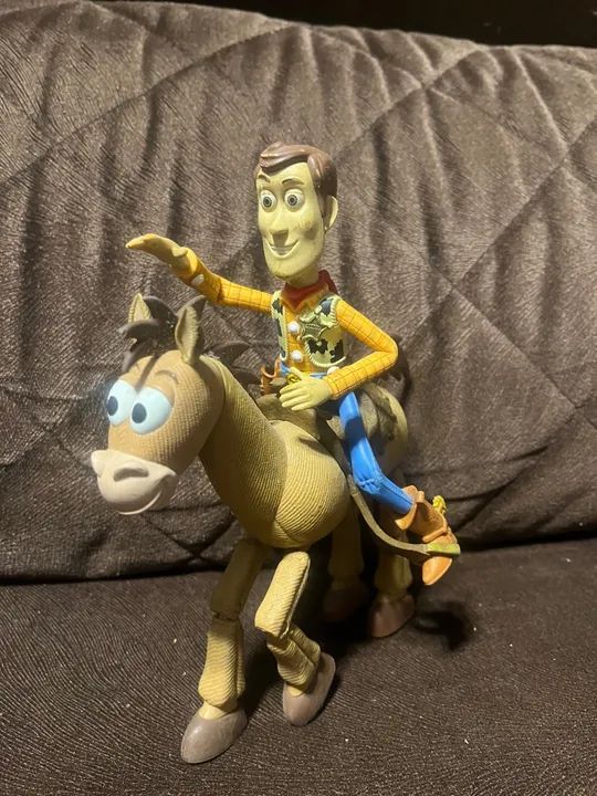Boneco Yoodyy sem o chapéu 