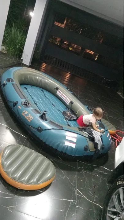 Bote Inflável para Acampamento 6 lugares 