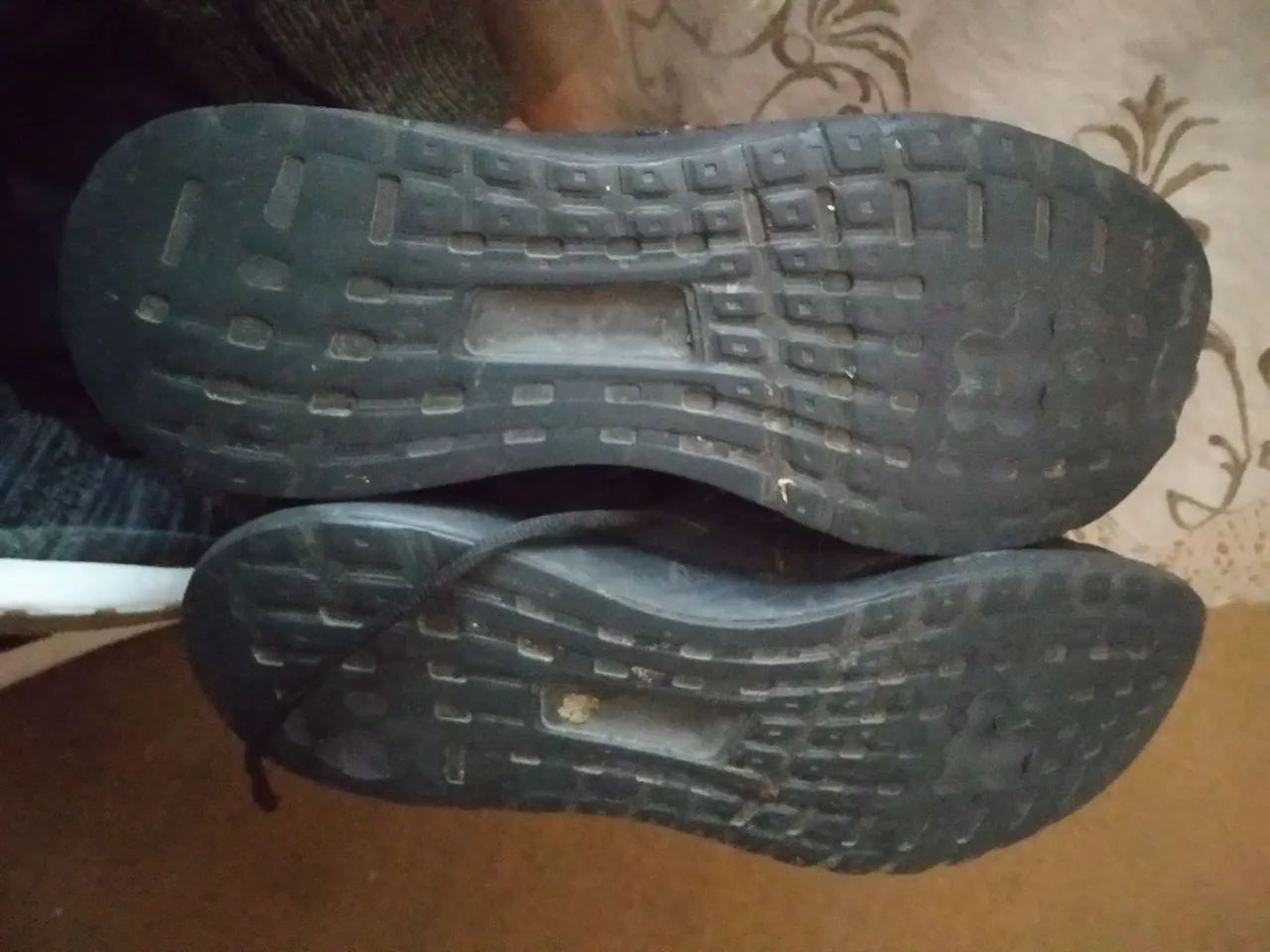 Tênis Adidas 42 - Foto 2