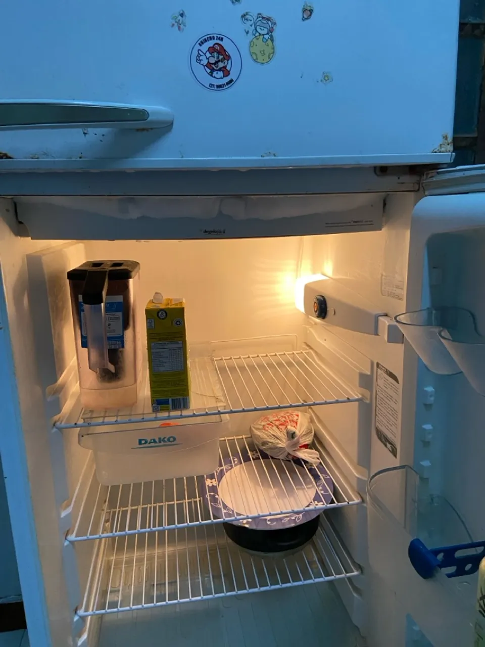 Geladeira Dako em Ótimo Estado