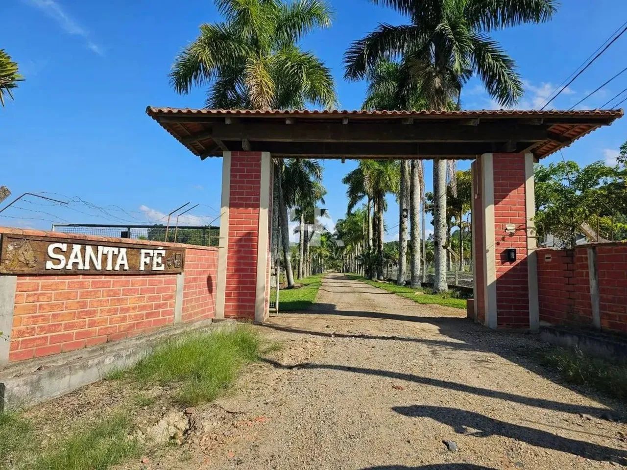 Fazenda à Venda/Tudo no Bairro Tibagi com 400 m² e 6 dormitórios/quartos - Foto 2