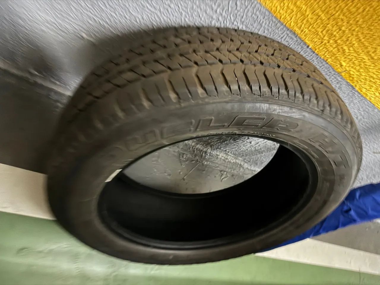 Pneu 225/55R18 - Excelente estado - Foto 3