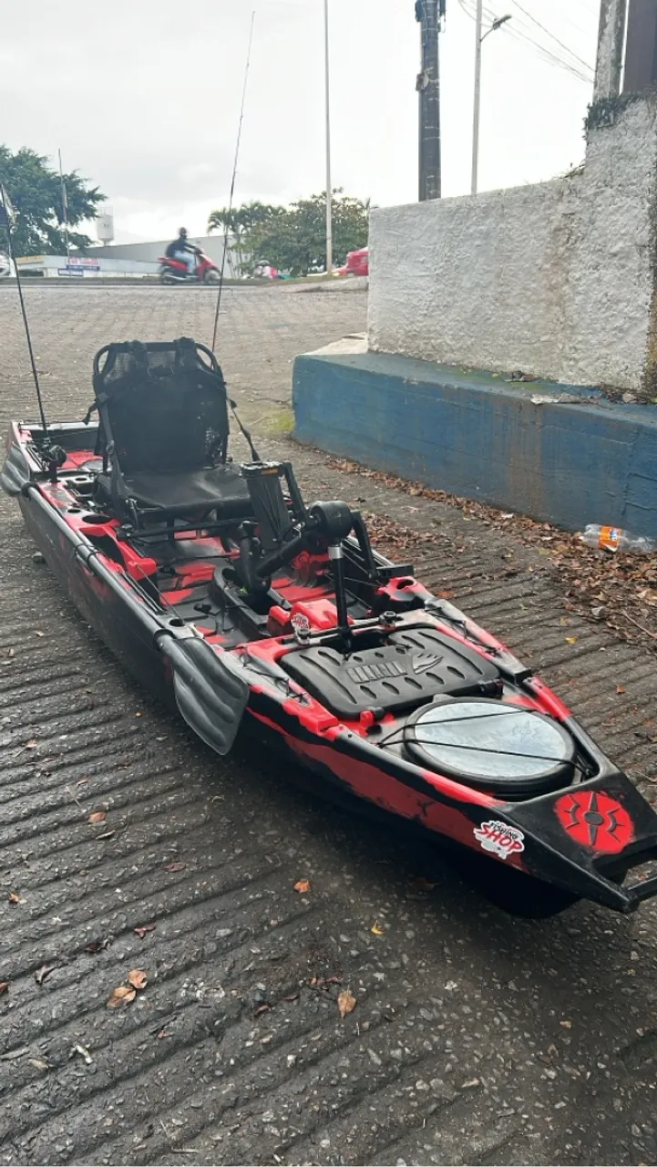 Caiaque de Pesca Esportiva