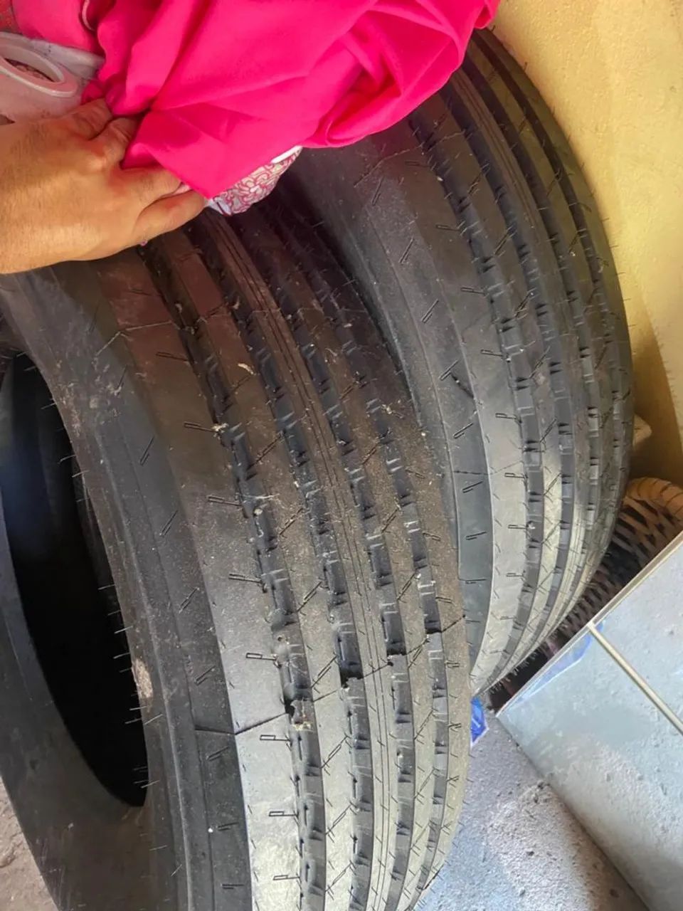 Par Pneu 275/80R22.5 Argantis A.R70S Liso 149/146M TL - Foto 2