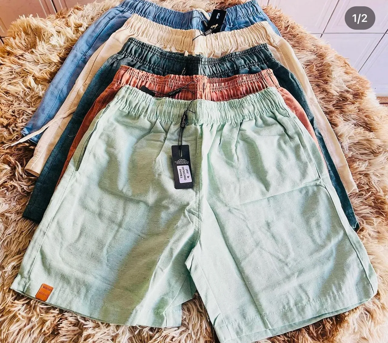 Vendo bermudas e camisas masculina