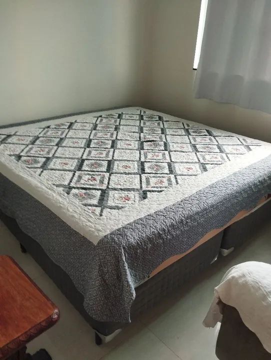 Cama Box Queen com Colchão