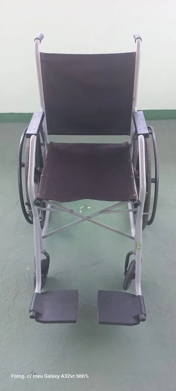 cadeira de rodas - Foto 4