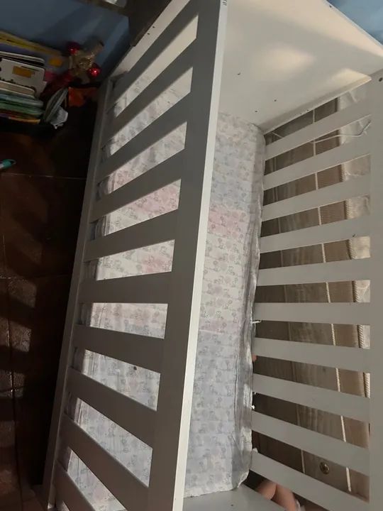 Berço de bebê branco 2em1 - Foto 2