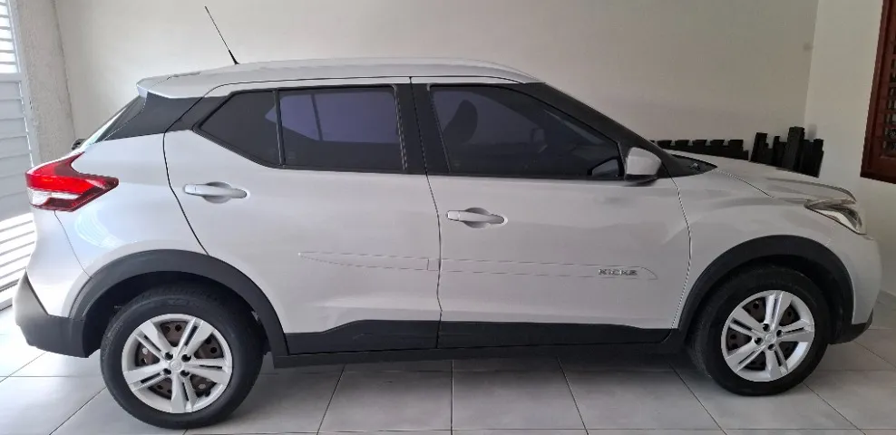 Nissan kickis 2018 automático Super conservado