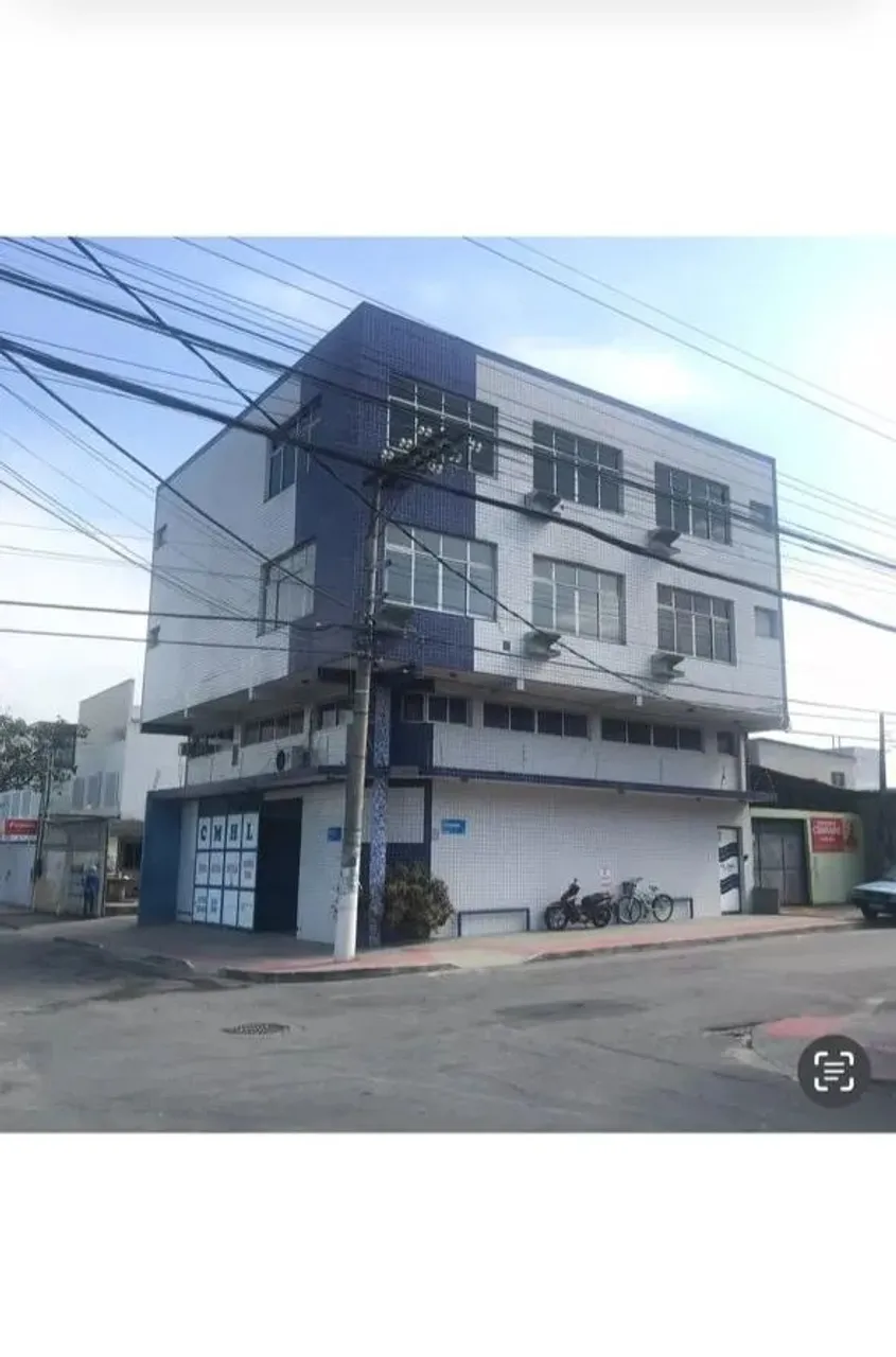 Predio a VENDA com 300 m² com 1 loja e 6 salas em Jardim Limoeiro - Serra - ES