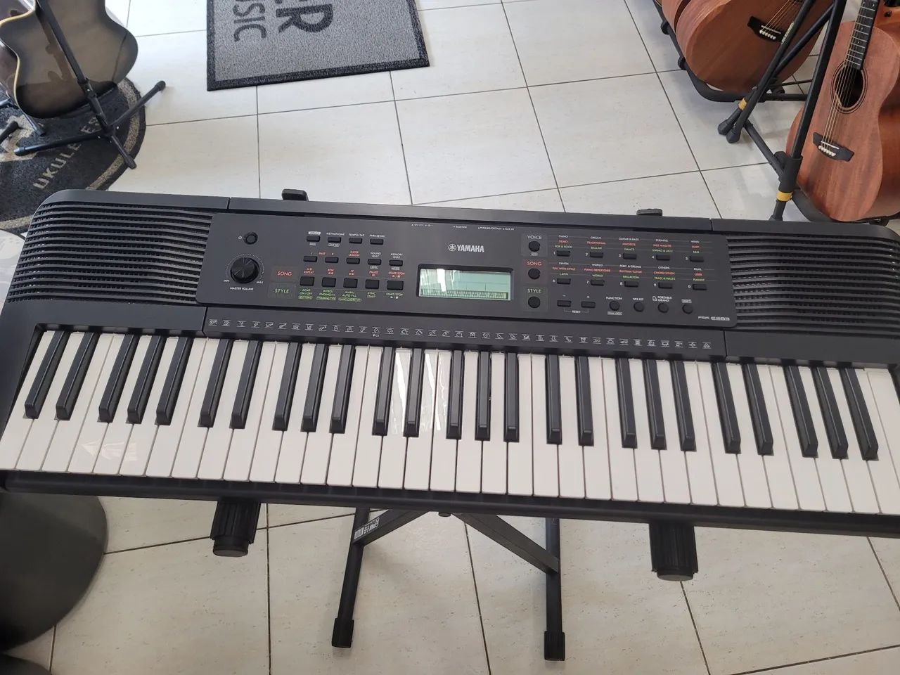 OUTLET TECLADOS - Lojas KeufferMusic teclados a partir de R$ 1.190,00 - Foto 2