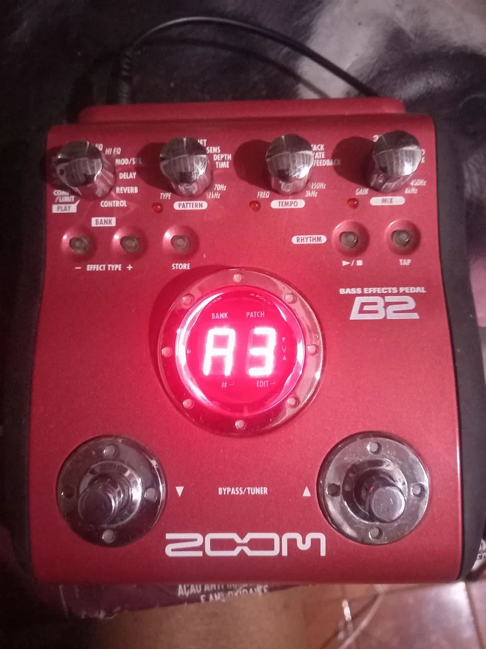 ZOOM B2-Pedaleira para baixo. - Foto 4