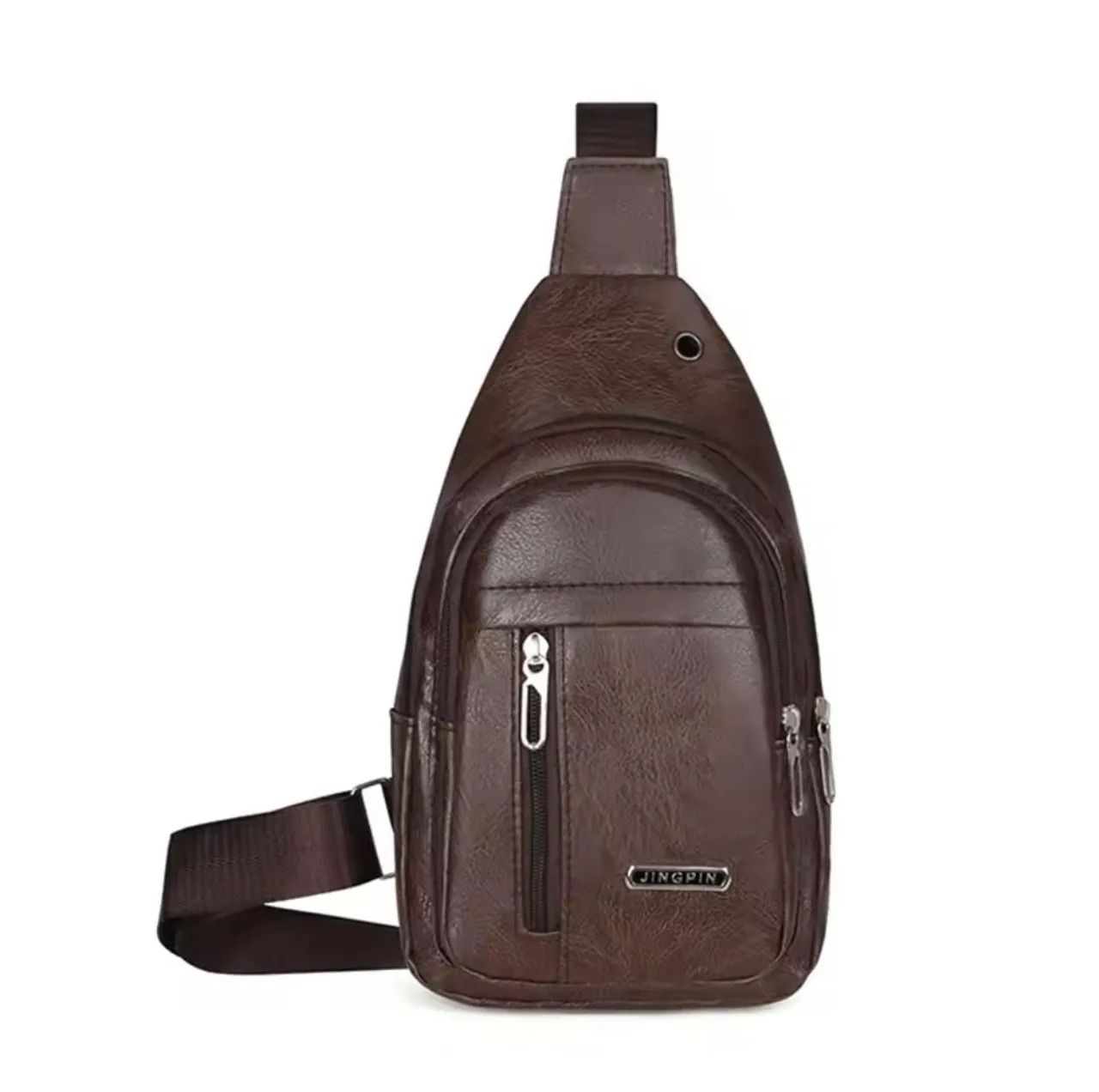 Mochila de Peito Masculina Retro - Couro - USB - Marrom - Foto 5