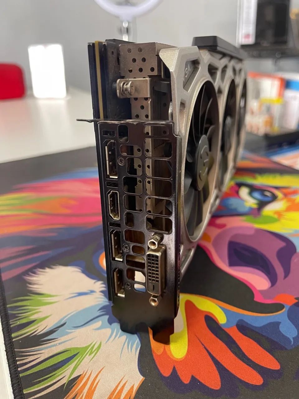 Placa de Vídeo EVGA GeForce RTX 1080 Ti FTW3 Ultra - Foto 4