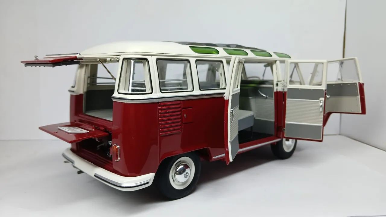 Miniatura Volkswagen T1 Samba 1/18 Schuco  - Foto 6