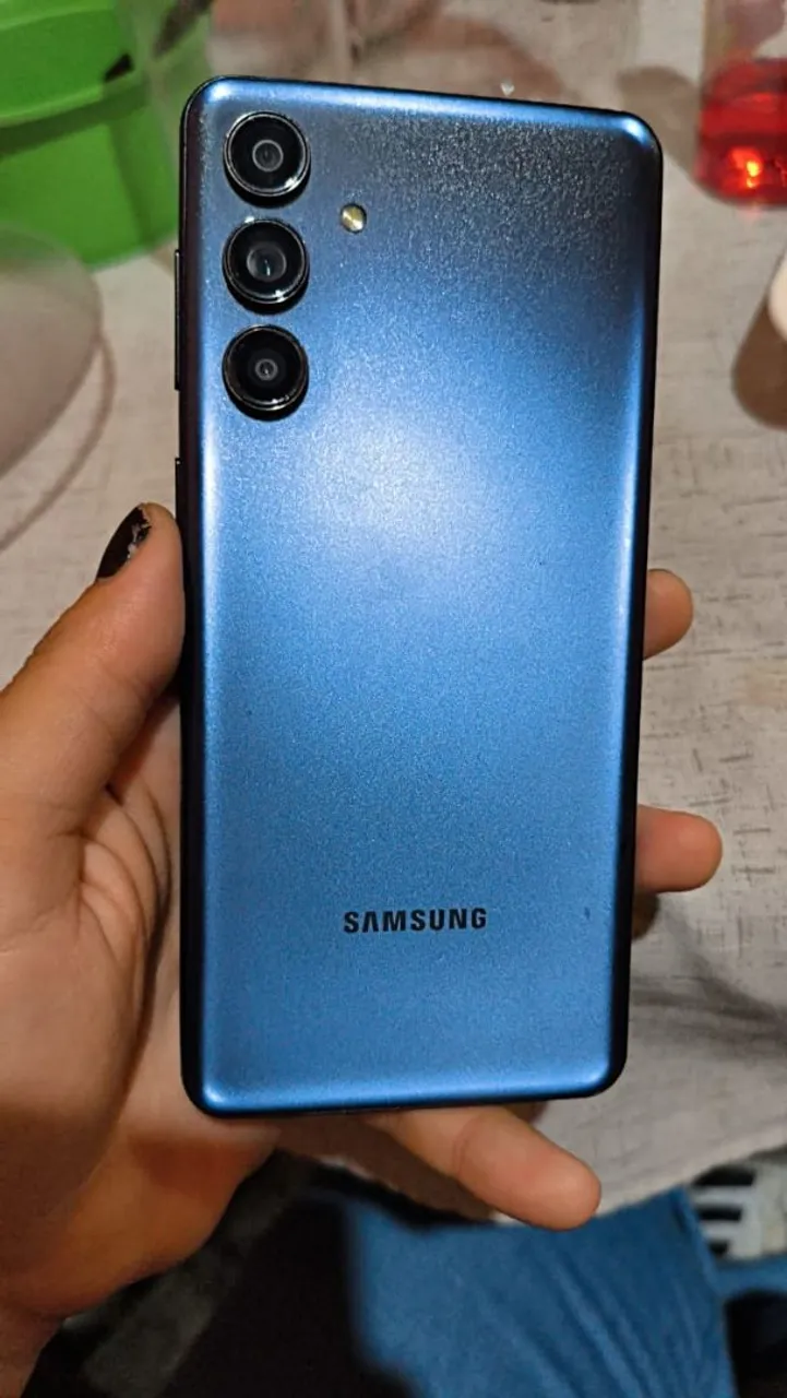 SAMSUNG M55 5G 256 GB 8 RAM
