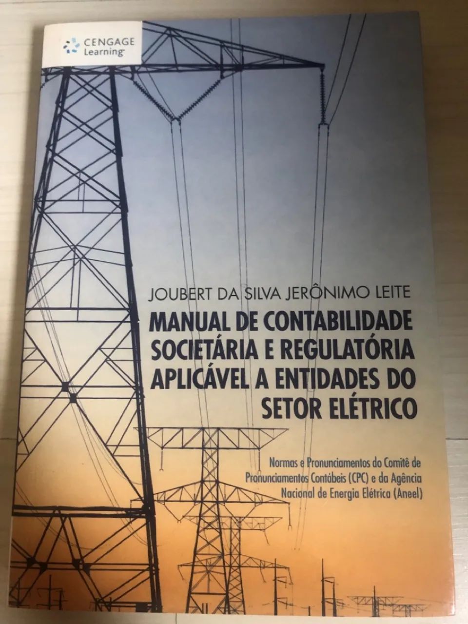 Manual de Contabilidade Societária e Regulatória