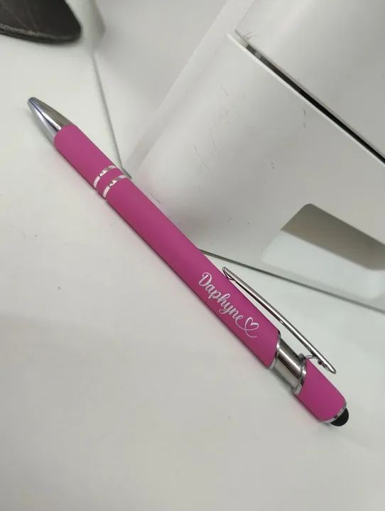 Garrafa Térmica e Canecas Personalizadas - gravação laser - Foto 2