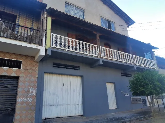 Casa enorme com valor abaixo do mercado - Floramar - Belo Horizonte/MG