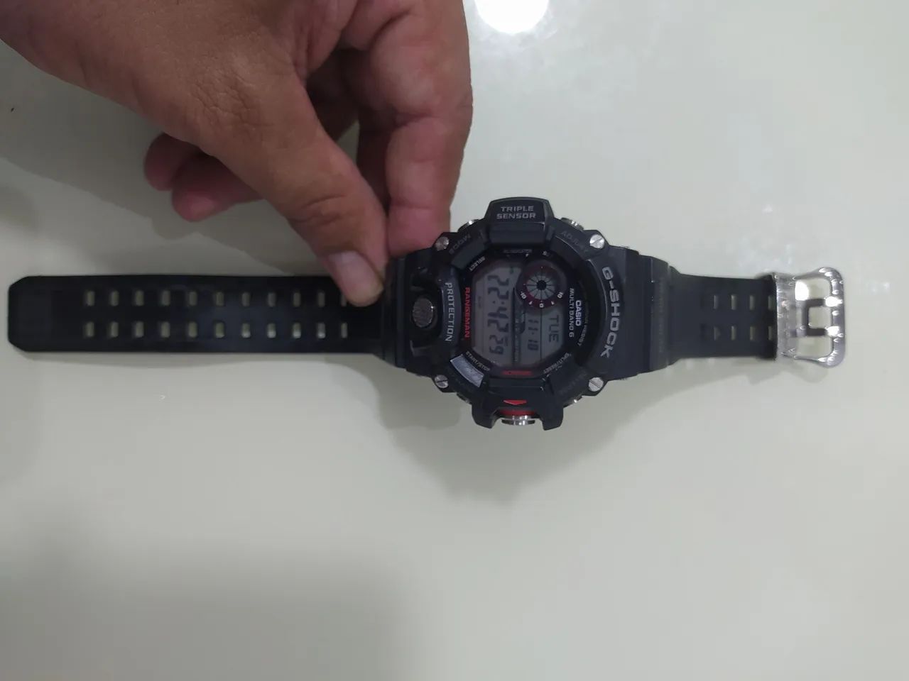 Relógio G-SHOCK Rangeman GW-9400-1DR - Sensor Triplo e Tough Solar