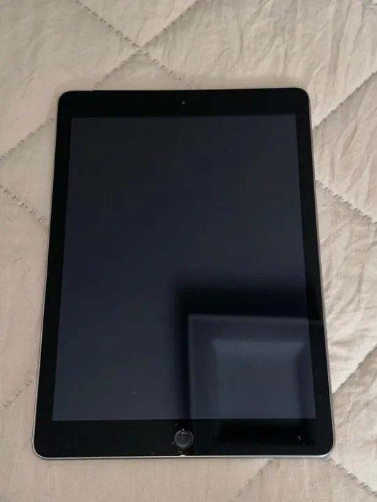 2 IPad (2ª geração, 12.9 polegadas, modelo A1671/ 5ª geração modelo A1823) LER DESCRIÇÃO - Foto 3