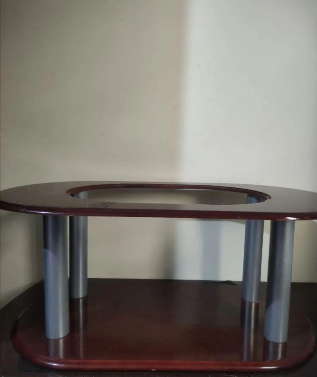Mesa de centro oval com design moderno - Foto 2