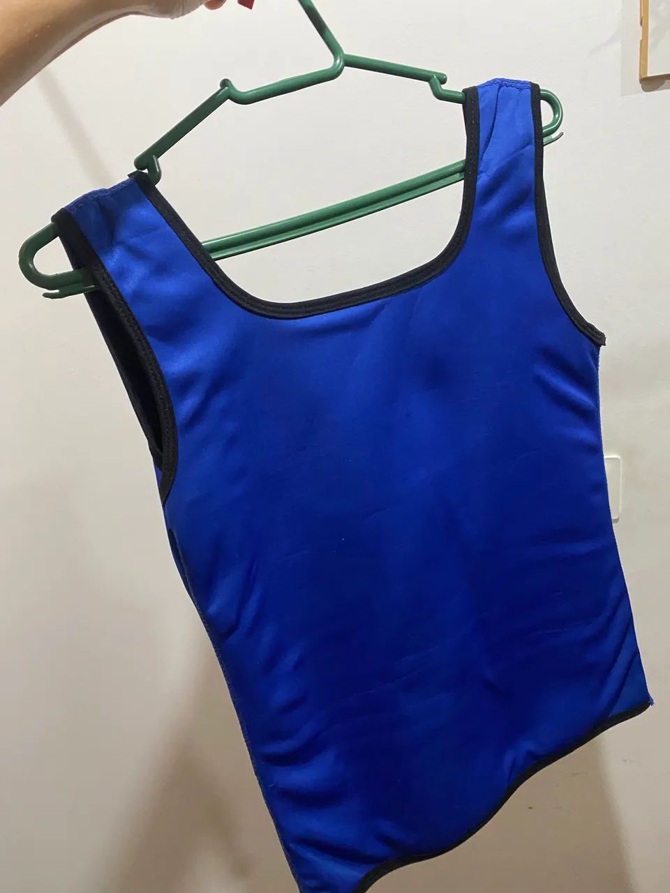 Corretor de postura azul feminino