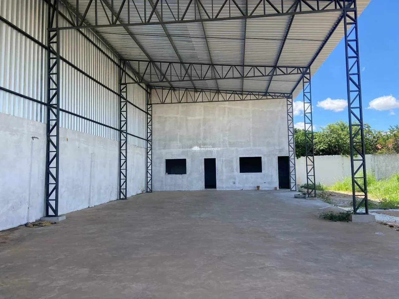 GALPÃO - ALUGUEL - BAIRRO VERMELHA
