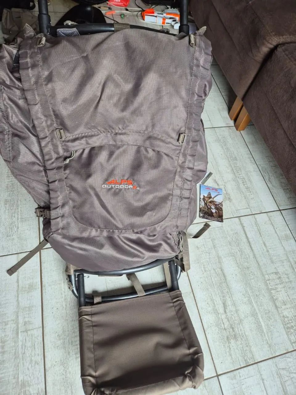 Baixou!! Mochila de Camping Alps Outdoors - Foto 2