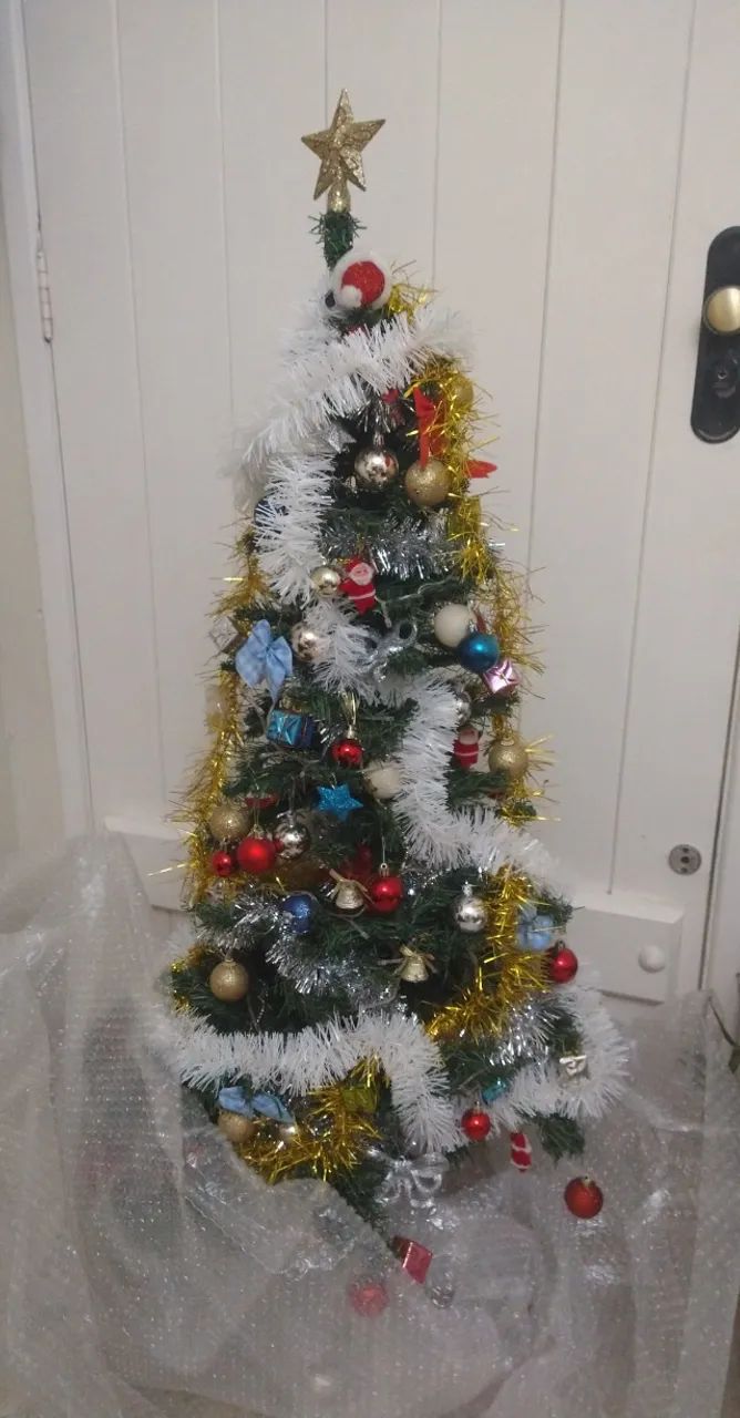 Árvore de Natal 64294303037314120