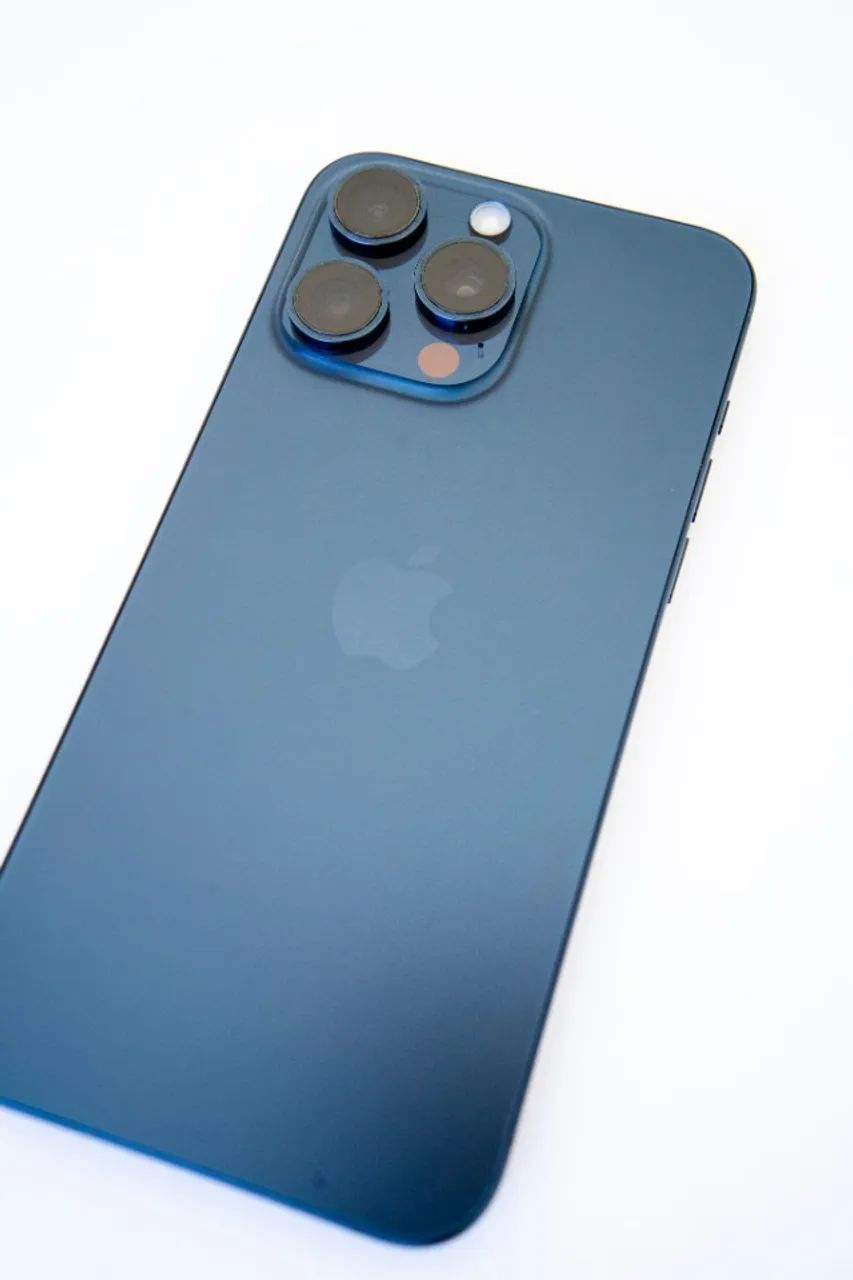 iPhone 15 Pro Max 256GB Blue Titanium - Impecavel - Foto 3