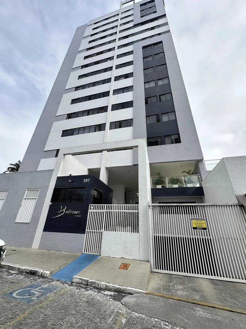Apartamento para Locação 85m² com 03 quartos no Catolé - Campina Grande - PB