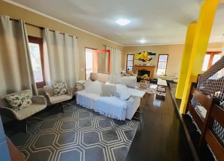 Excelente Casa Mobiliada em Condomínio de Alto Padrão em Cotia - Foto 2