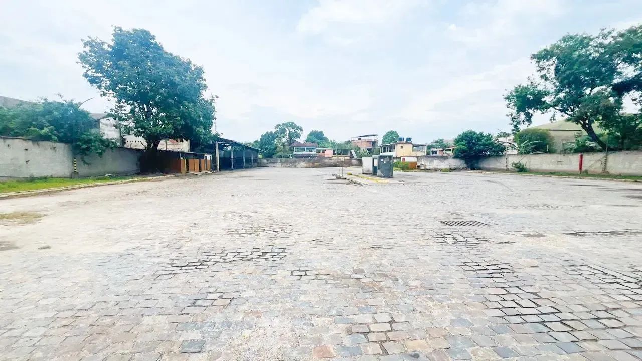 Garagem com Galpão em Piabetá - Foto 2