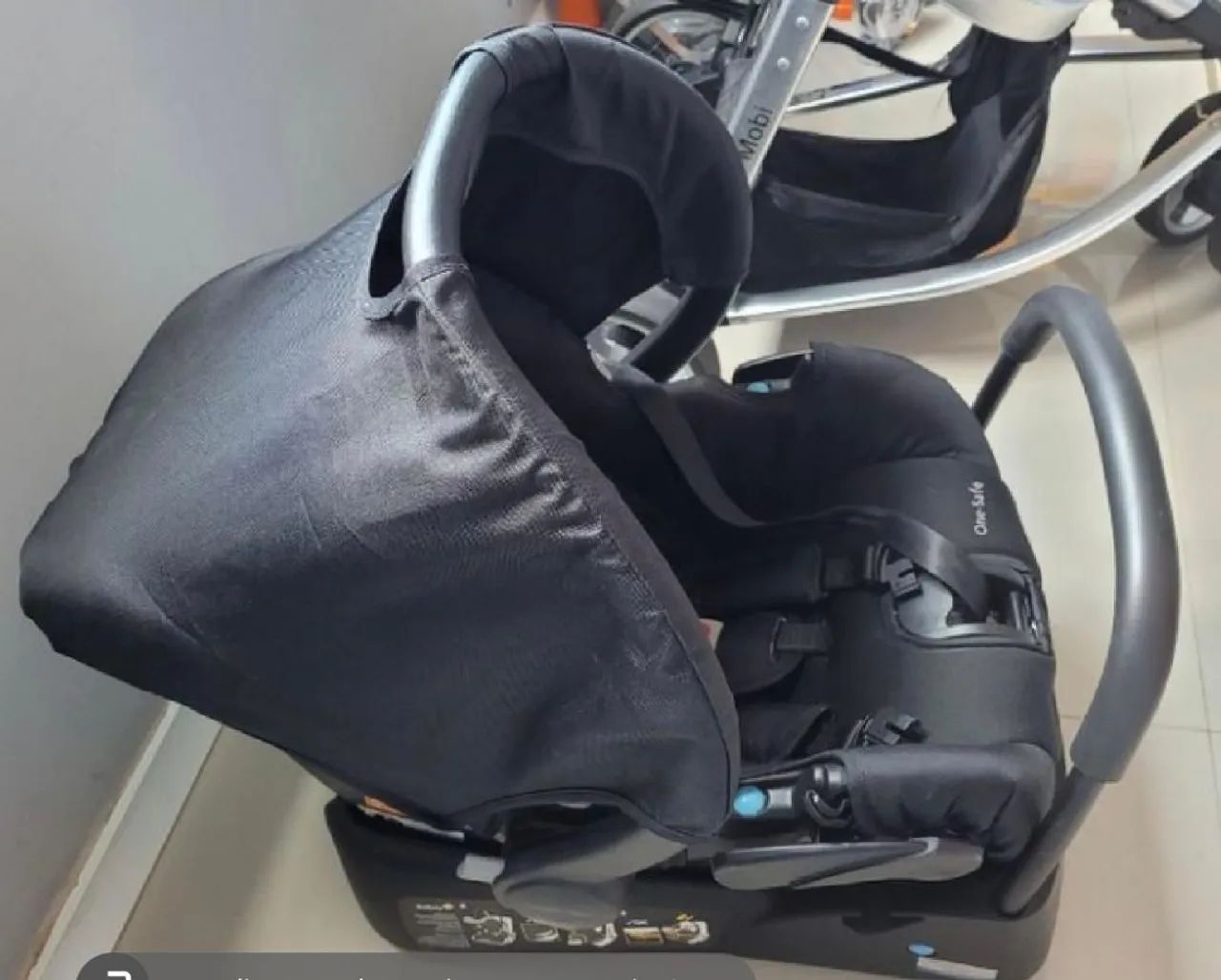 carrinho + bebê conforto + base veicular safety 1st travel system mobi - Foto 4