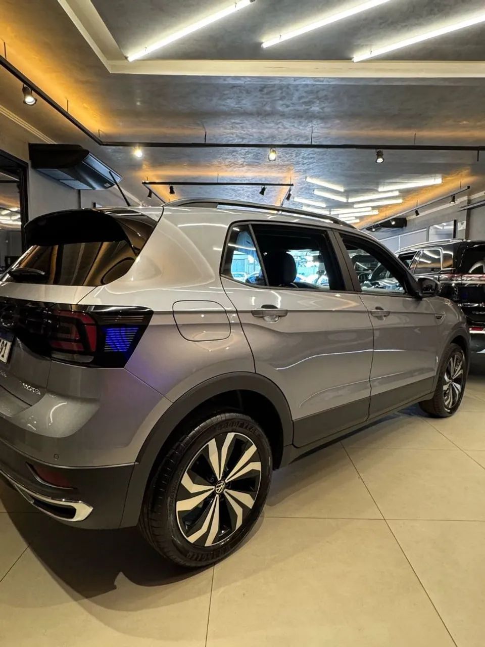 VW T-CROSS COMFORT 200 TSI ANO 2024 - Foto 3
