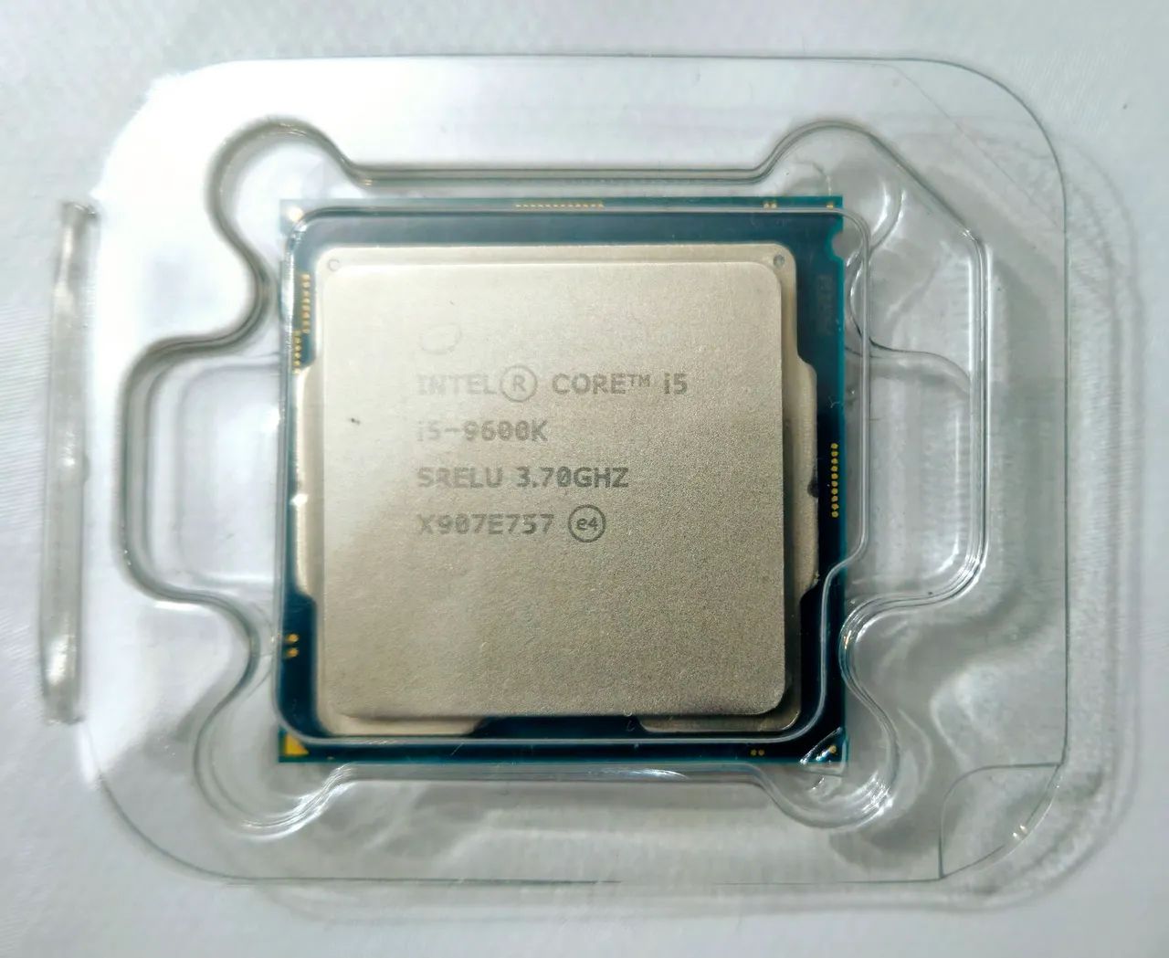 全国送料無料・イイ店 Processador Intel Core i5 9600K - Processadores - Serra CPU