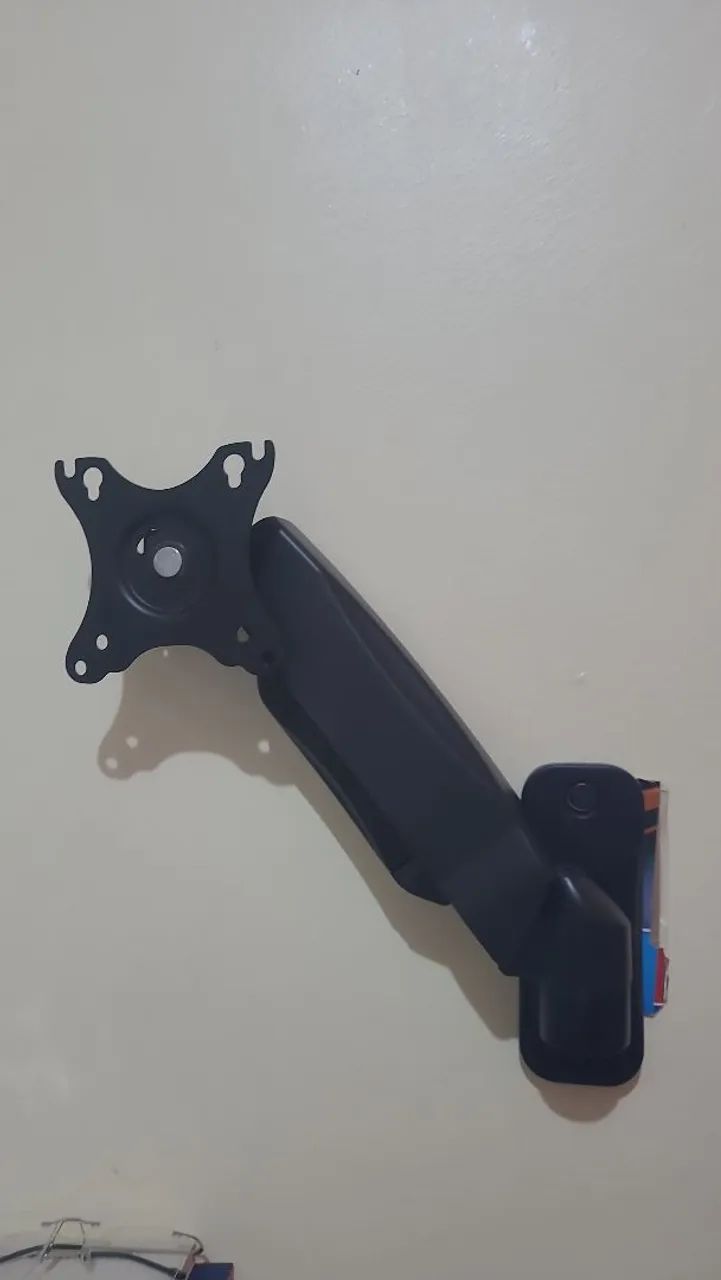 Suporte para Monitor Articulado (Pistão)