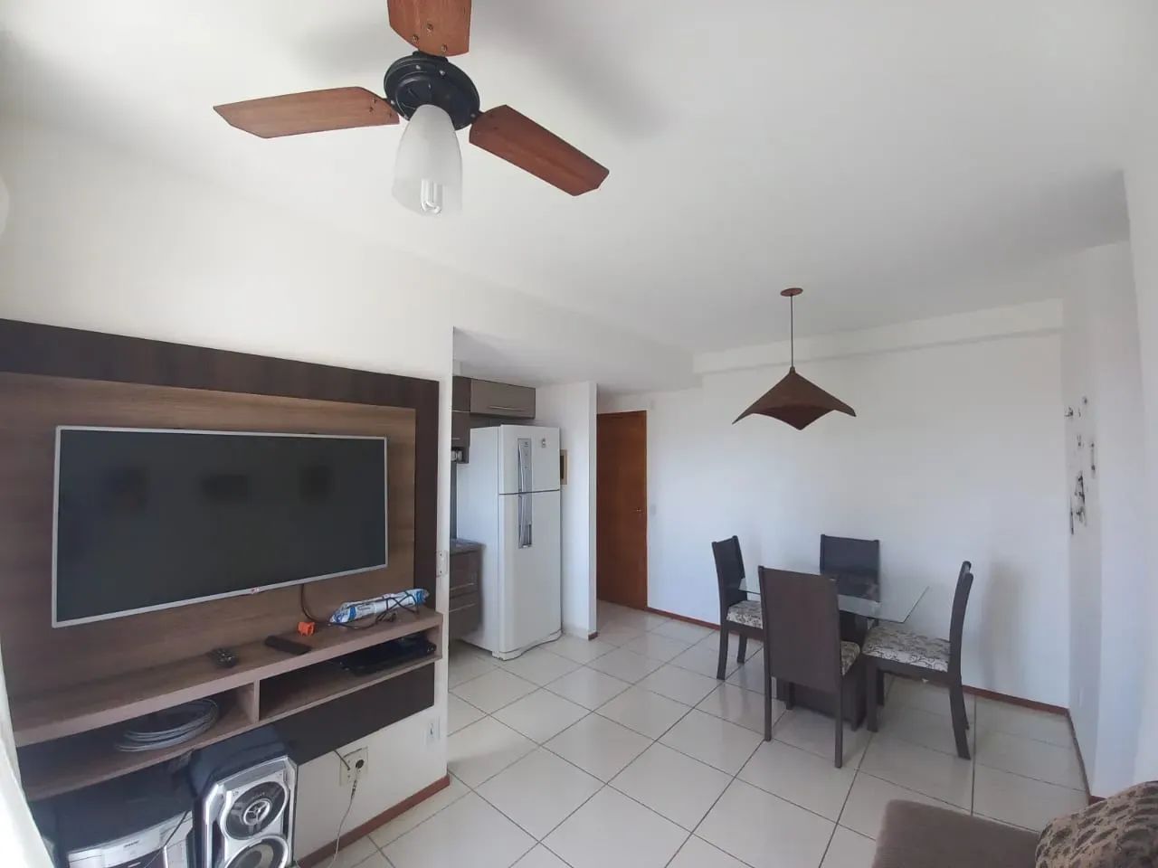 Alugo apartamento semi-mobiliado no Cond. Enseada de manguinhos! - Foto 2