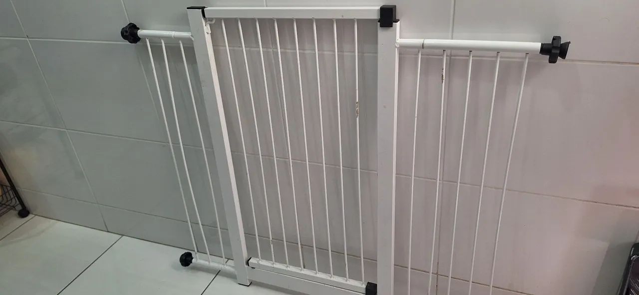 Grade de proteção com extensor para pet / bebê 