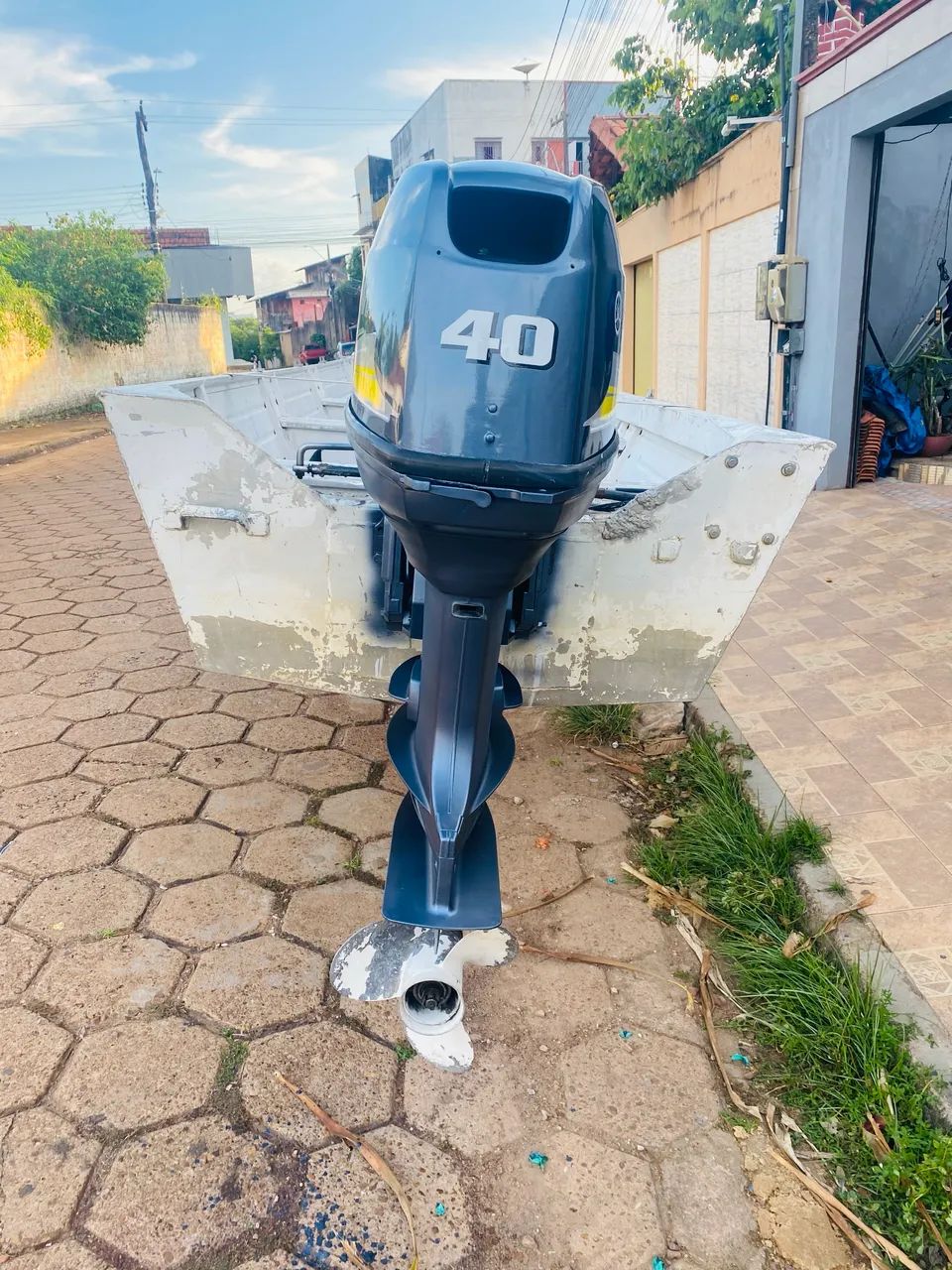 Motor 40 HP YAMAHA 2T 