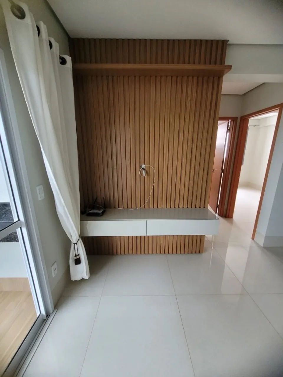 Aluga-se apartamento! Na 305 sul