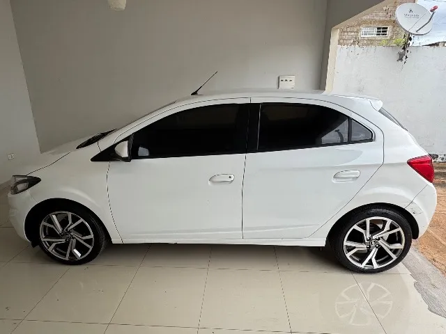 Vendo ônix 1.4