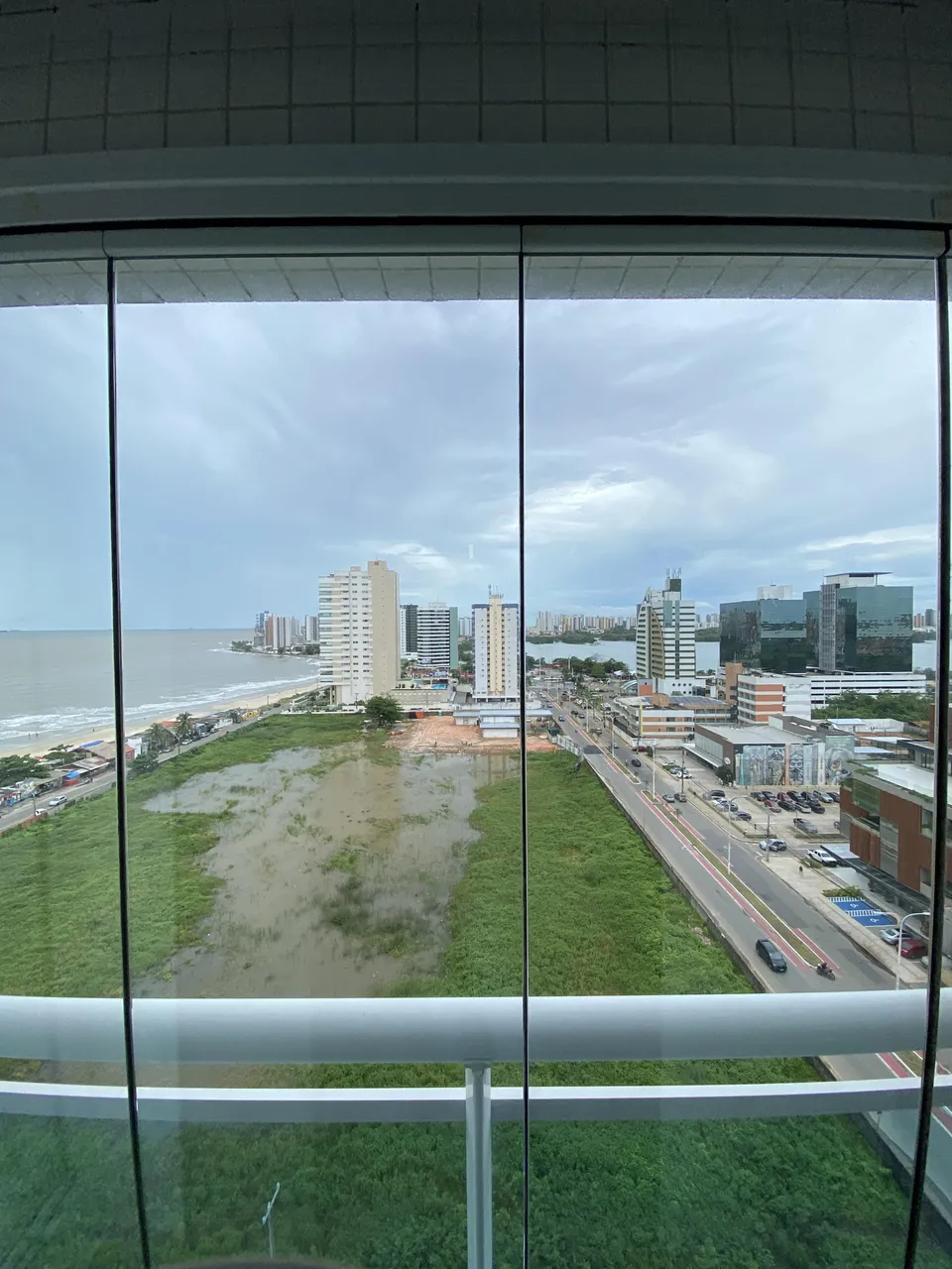 Cond. Aquamarine vista mar | 2 suítes 81 m² 2 vagas