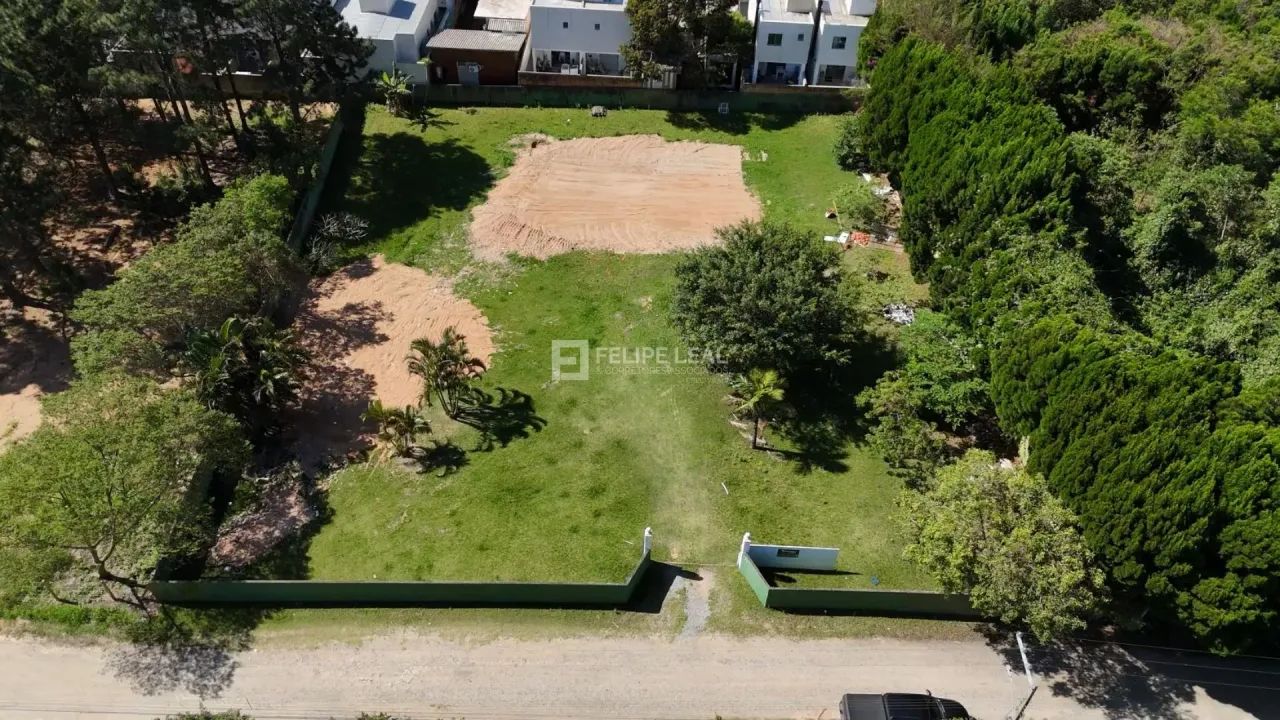 Lote / Terreno em São João do Rio Vermelho - Florianópolis, SC