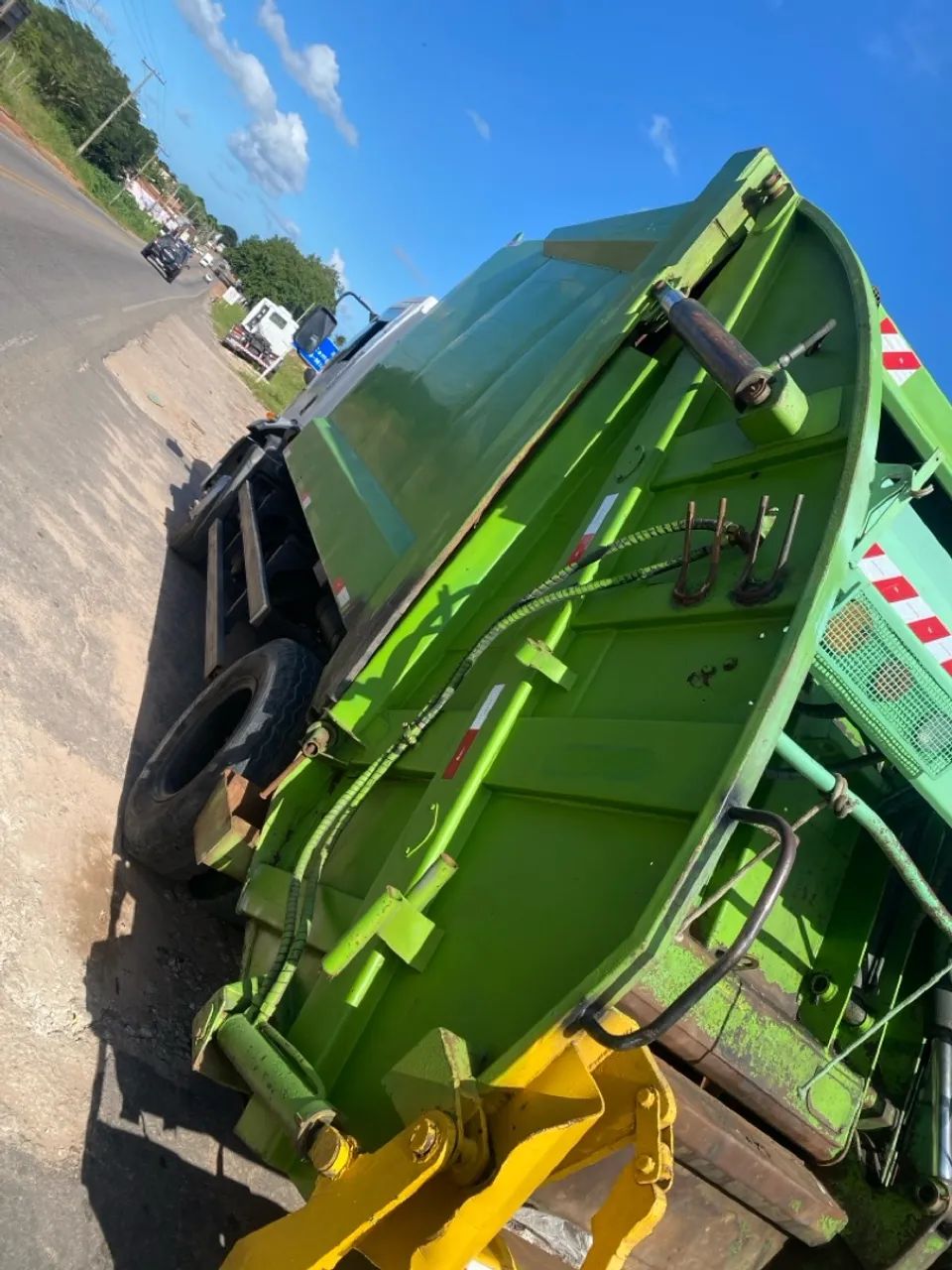 Ford cargo 1723 Compctador de lixo - Foto 3