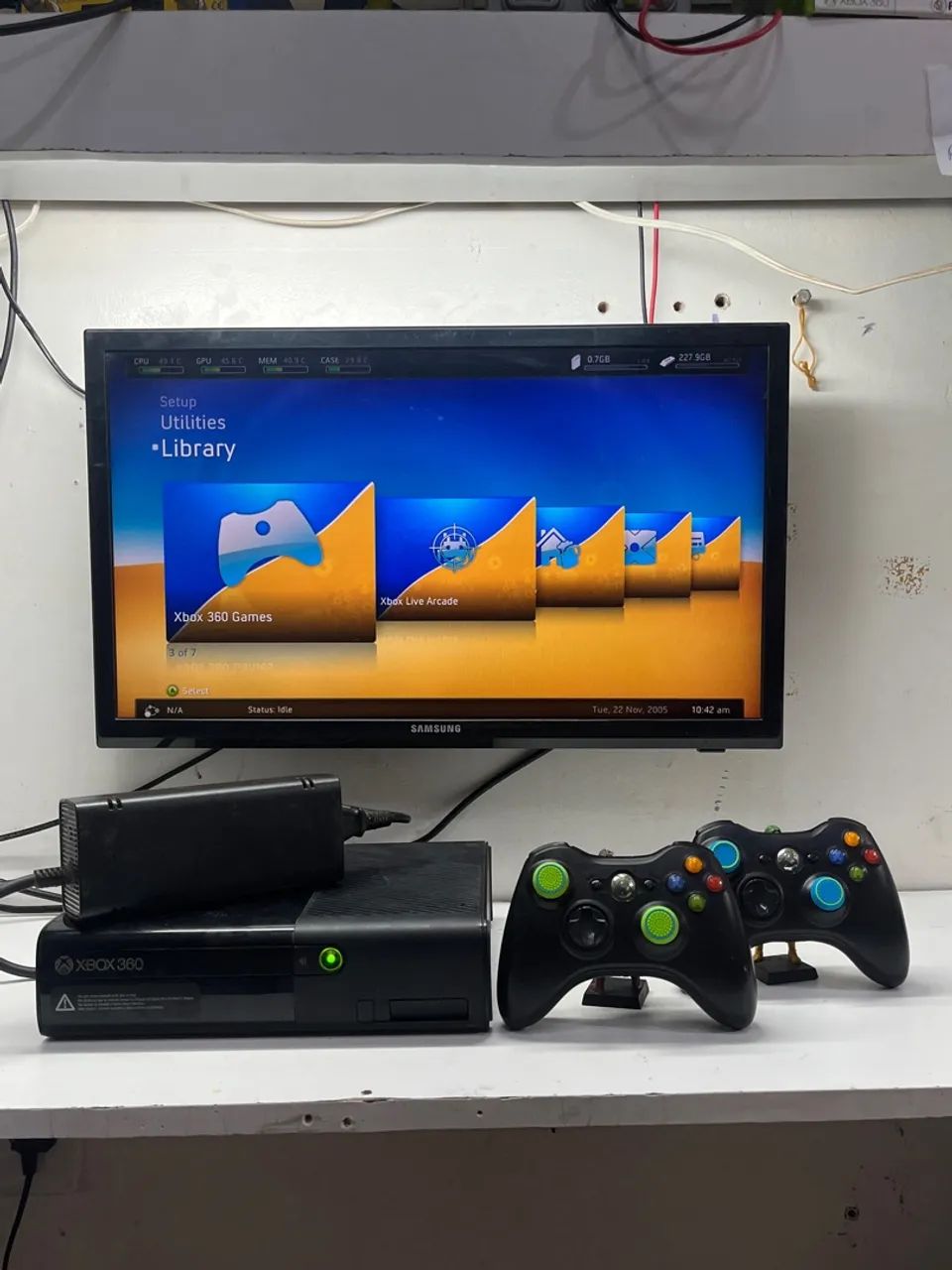 Xbox 360 com Jogos e Controles - Foto 3