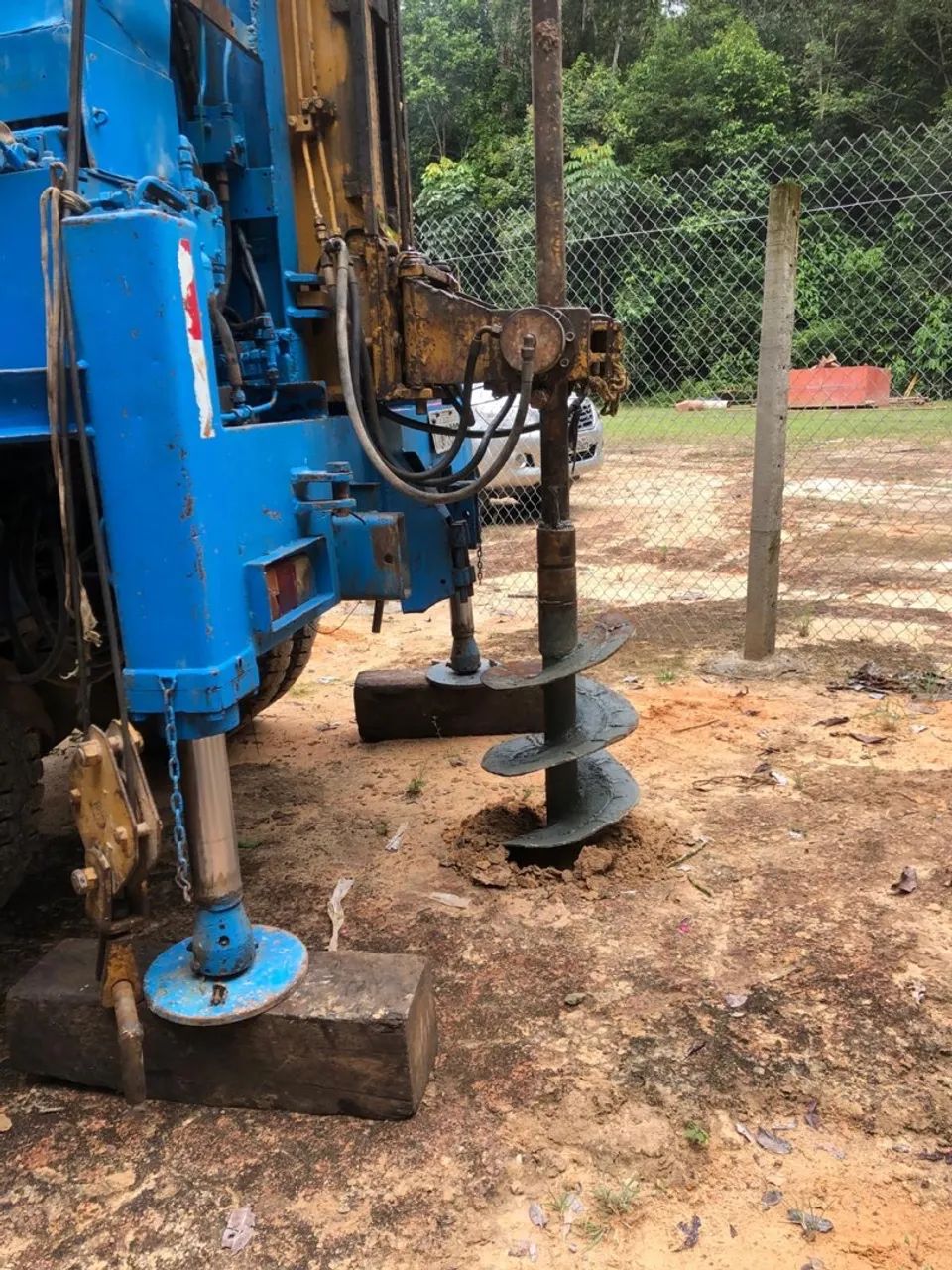 Máquina Perfuração de Poços, caminhão e compressor. - Foto 4