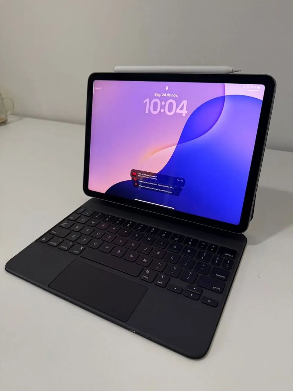 ipad Air 4 + apple pencil + magic keyboard - Tablets e E-Readers